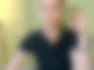 Live cam show with BreeTerner - Camel Toe on xDating