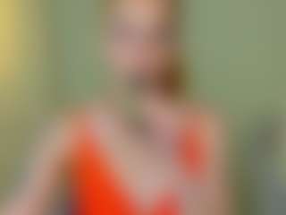 BreeTerner MILF webcam performer live streaming