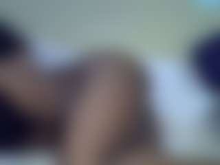 Live cam show with Cute-arabela - Student on Camsoda