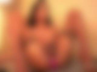 Chloe-Cherry21's Live Sex Cam Show