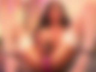 Chloe-Cherry21's Live Sex Cam Show