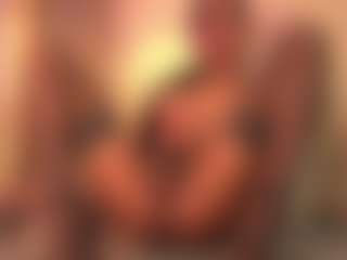 Chloe-Cherry21's Live Sex Cam Show