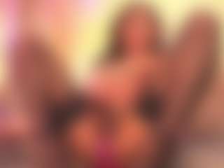 Chloe-Cherry21's Live Sex Cam Show