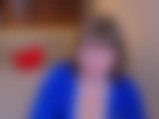 Live cam show with ZannaDreil - Gagging on madthumbs