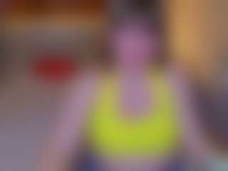 Live cam show with ZannaDreil - Gagging on sexylive.show