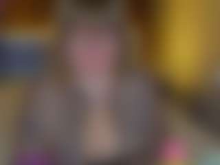 Live cam show with ZannaDreil - Tittyfuck on sexytreat.net