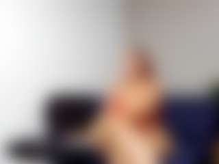 Live cam show with afrodita-martinez - Joi on Milf Play