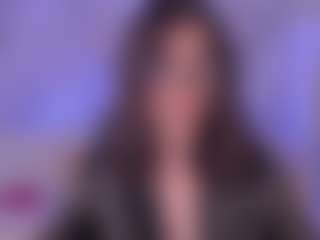 Live cam show with Amber Farrell - Small Tits Brown Hair on sexylive.show