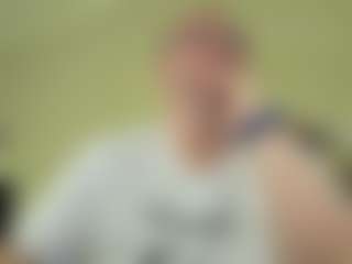 Andrew19005's Live Sex Cam Show