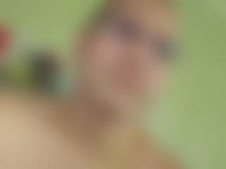 Andrew19005's Live Sex Cam Show