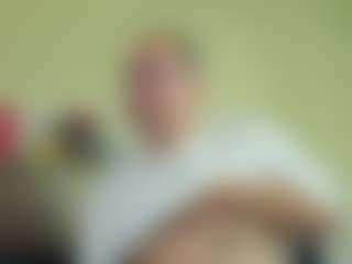 Andrew19005's Live Sex Cam Show