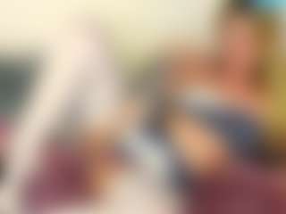 Live cam show with AugustineMagnet - Flashing on live18s.com