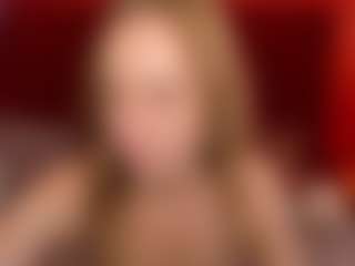 Live cam show with DianaGarrett - Blonde Hair on Cam Slut