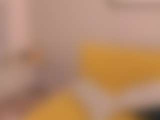 Live cam show with DianaGarrett - Normal on livesuperchat.net