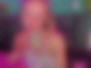 Live cam show with DianaGarrett - Nipple Piercings on SquirtSoMuch