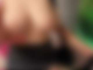 Adela26's Live Sex Cam Show
