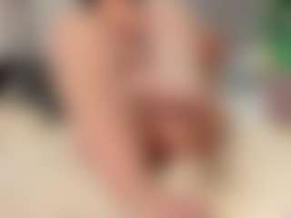 Adela26's Live Sex Cam Show