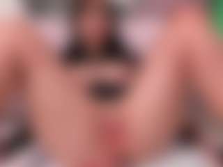 Adela26's Live Sex Cam Show