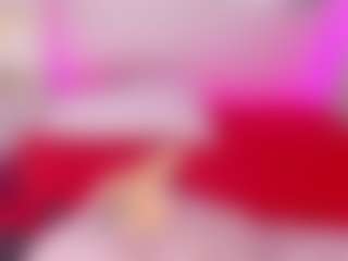 Live cam show with EMILY - Nature on live18s.com