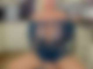Tunderosee's Live Sex Cam Show