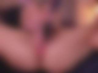 Live cam show with AllissonM - Athletic Public on Strip Flash - Live Sex Shows