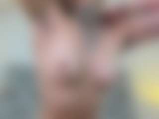 Live cam show with annn-scott - Hairy Pussy on Milf Play