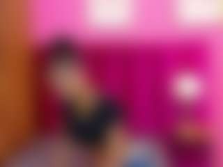 Live cam show with petitelittleebonyy - Pegging on fuklive.com
