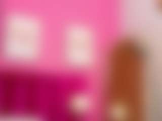 Live cam show with petitelittleebonyy - Pegging on Instabang