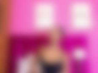 Live cam show with petitelittleebonyy - Pegging on Camsoda