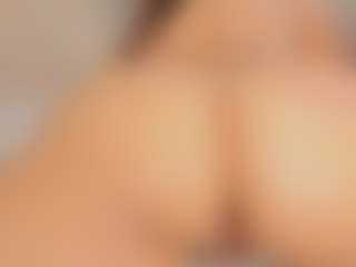 Live cam show with Liberty-Herrera - Highheels on SmokeAndPoke
