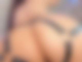 Live cam show with Liberty-Herrera - Big Clit on Dolls Live