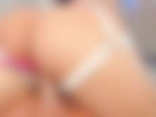 Live cam show with Liberty-Herrera - Big Clit on Camsoda