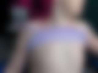 Live cam show with Sara-Moor - Thong on makecum.org