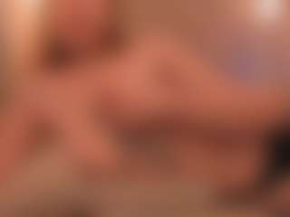 Live cam show with Emma - Shaved on fuck-show.com