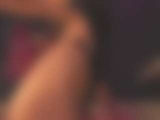 Live cam show with Emma - Moan on alttransgirls