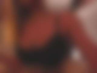 Live cam show with Emma - Moan on live.xbliss.ai