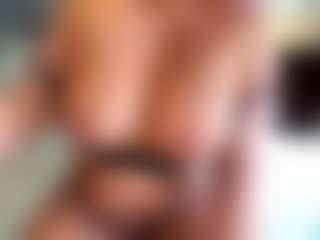 Live cam show with Busty_Girlfriend - Granny on Hubzter Live