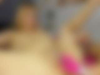 Carolinee-Torres's Live Sex Cam Show
