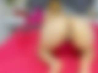 Carolinee-Torres's Live Sex Cam Show