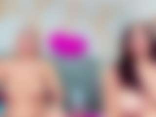 Live cam show with Carolinee-Torres - Threesome on Streamer API