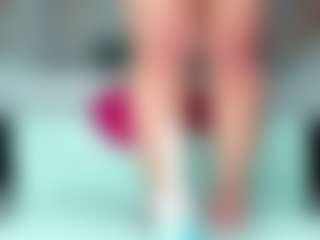 Carolinee-Torres's Live Sex Cam Show