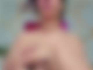 Live cam show with Carolinee-Torres - Threesome on makecum.org