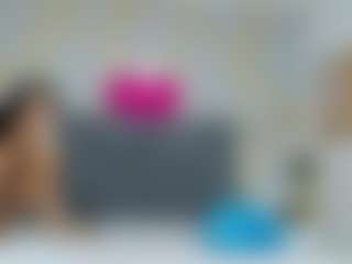 Carolinee-Torres's Live Sex Cam Show