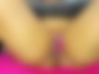 Live cam show with Carolinee-Torres - Threesome on slutload