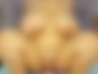 Live cam show with Carolinee-Torres - Teen (18+) on camwithhim.com