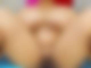 Live cam show with Carolinee-Torres - Threesome on live.xbliss.ai