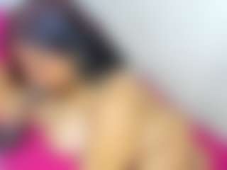 Carolinee-Torres's Live Sex Cam Show