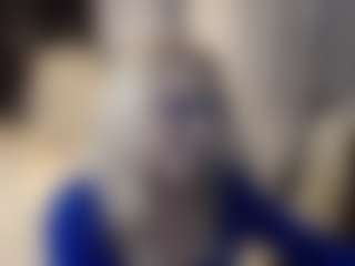 Live cam show with SofiaDream - Cougar on SquirtSoMuch