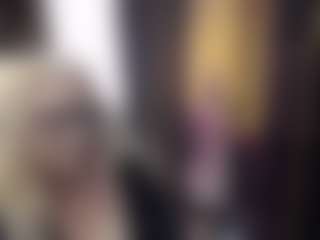 Live cam show with SofiaDream - Cougar on CSO-WL