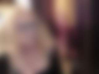 Live cam show with SofiaDream - Domina on Camversity